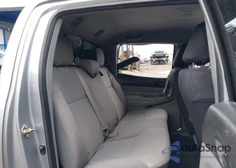 2014 Toyota Tacoma Prerunner V6 из США, поврежденный, VIN 3TMJU4GN1EM165321